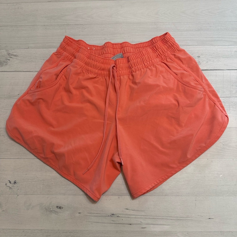 Columbia women's orange shorts size small 5L